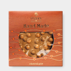 Молочный шоколад ручной работы «O’Zera Hand Made» с цельным фундуком, 150 г
