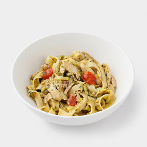 Фетучини с цыплёнком, песто, цукини и томатами, 255 г
