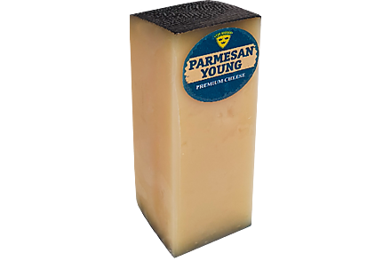 Сыр 40% «Три короны» Пармезан Янг, 0,15 - 0,37 кг