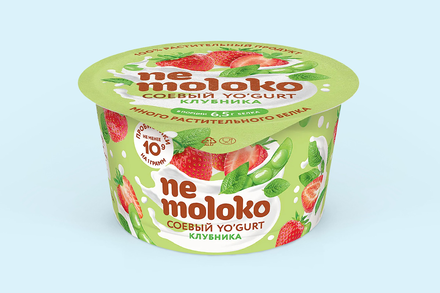 Йогурт соевый «NeMoloko» с клубникой, 130 г
