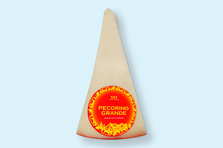 Сыр 48% «Три короны» Пекорино Гранде, 0,2 - 0,32 кг