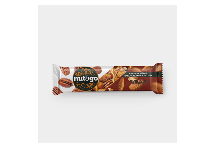 Батончик «Nut&Go» с миндалем, пеканом, карамелью и морской солью, 36 г ...
