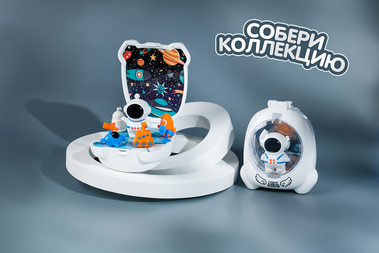 Шаттл с космонавтом