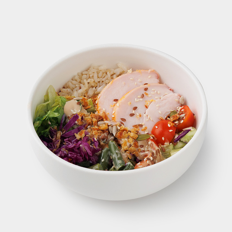 Боул с жареным рисом и копченой курицей, 250 г Боул с жареным рисом и копченой курицей, 250 г